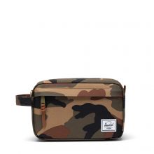 Herschel Chapter Travel Kit Woodland Camo